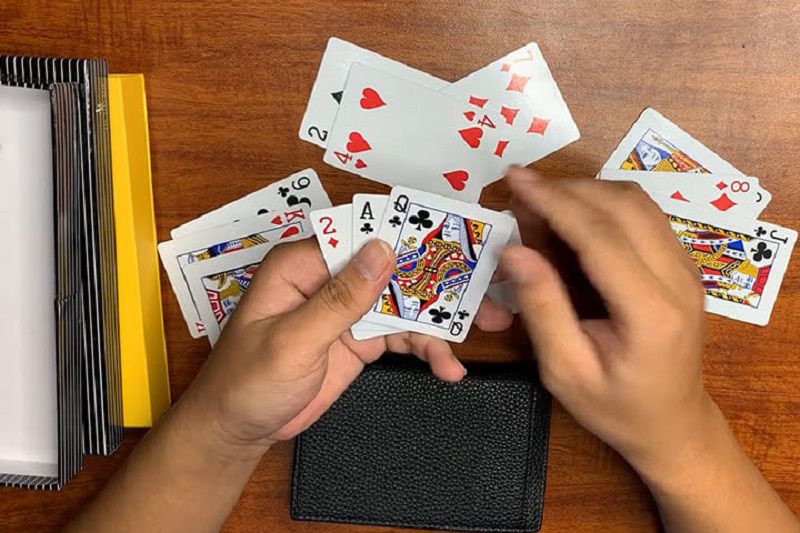 Liêng có đồng chất không?